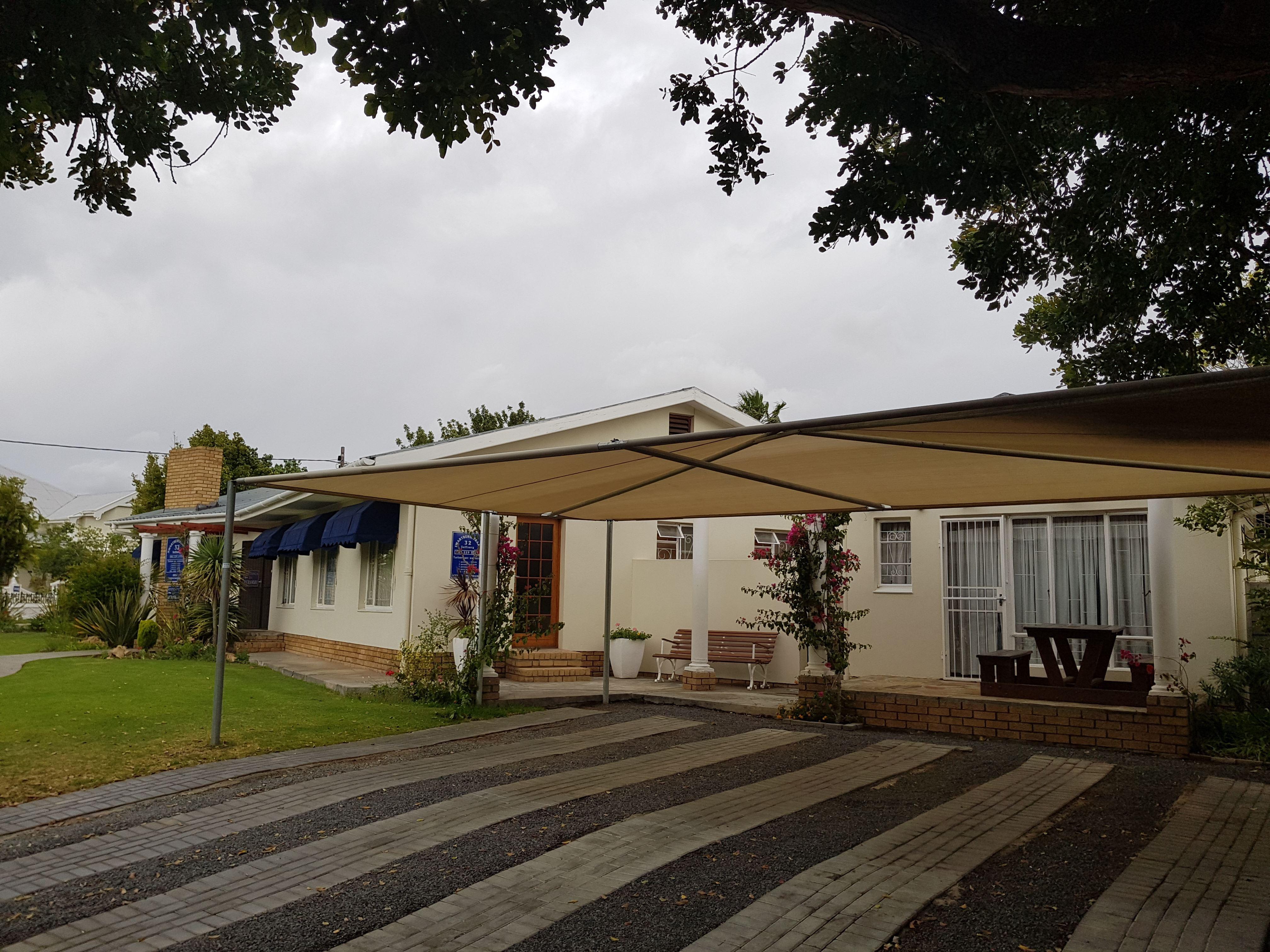 Swartberg Street Guest House | Laingsburg Accommodation