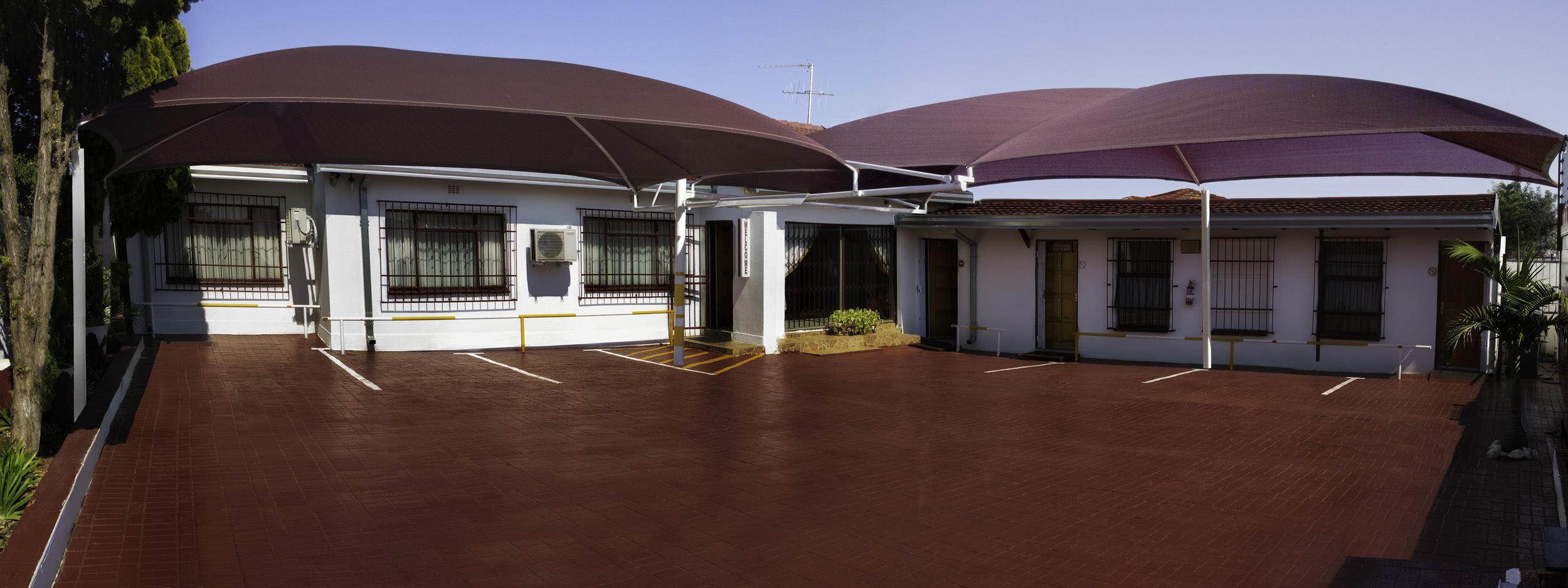 Gene's Guest House | Accommodation Kudube