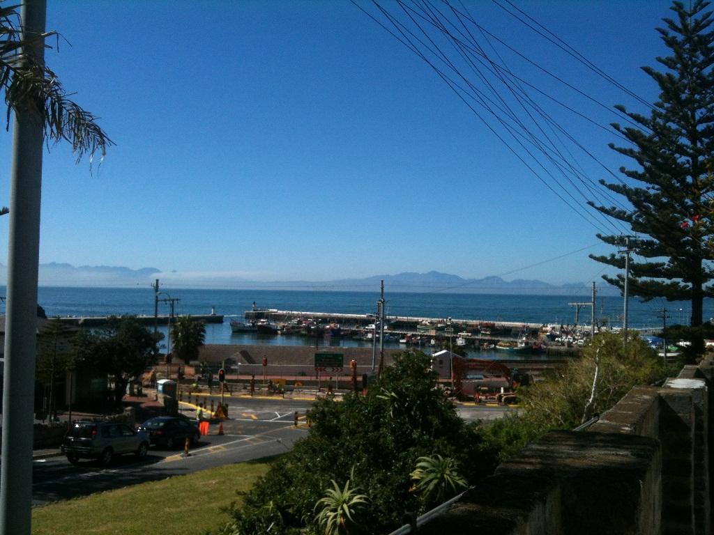 Whalers Cottage | Accommodation Kalk Bay