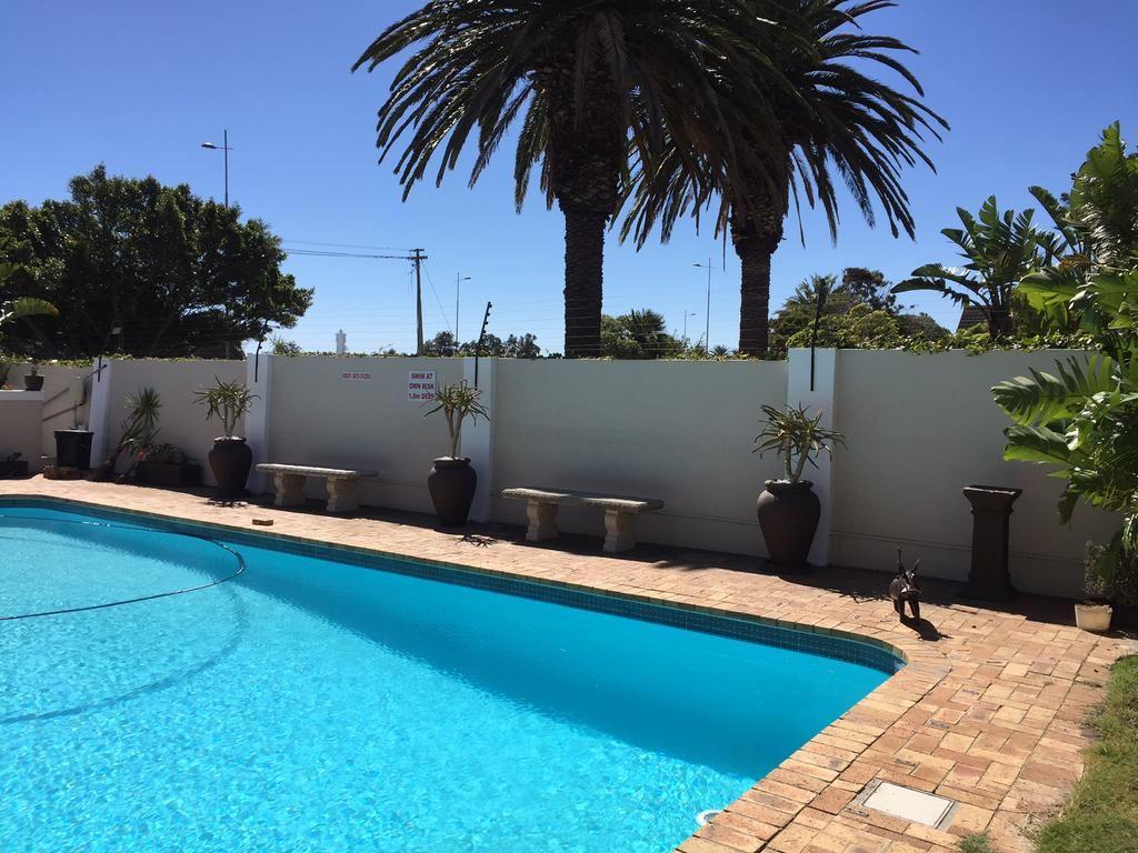 Woodbridge Lodge | Accommodation Milnerton