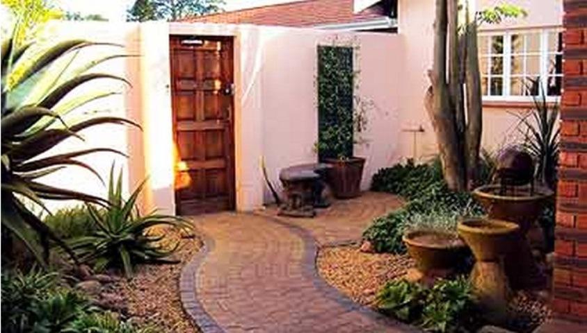 Frodsham House | Accommodation Hillcrest