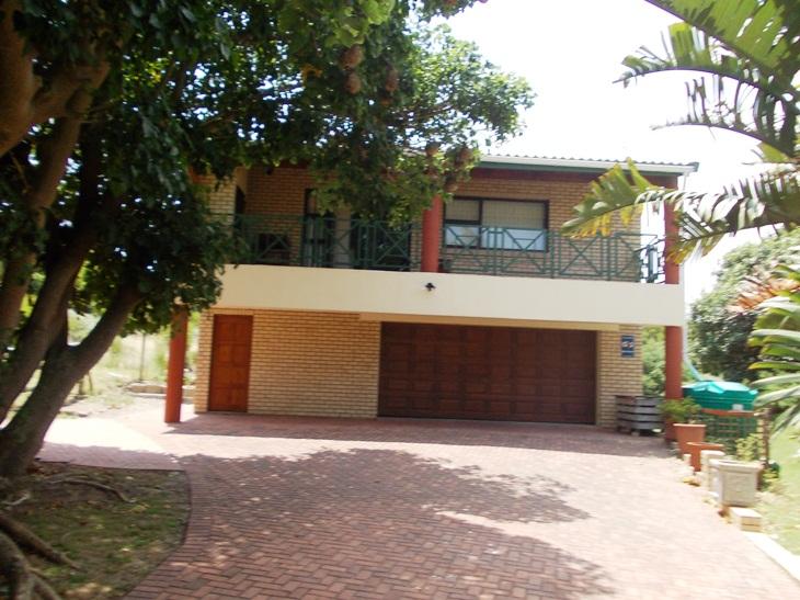 Vatican 2 | Paradise Beach Accommodation