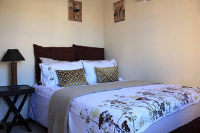Paarlgolf Self-catering Holiday Home | Accommodation Paarl