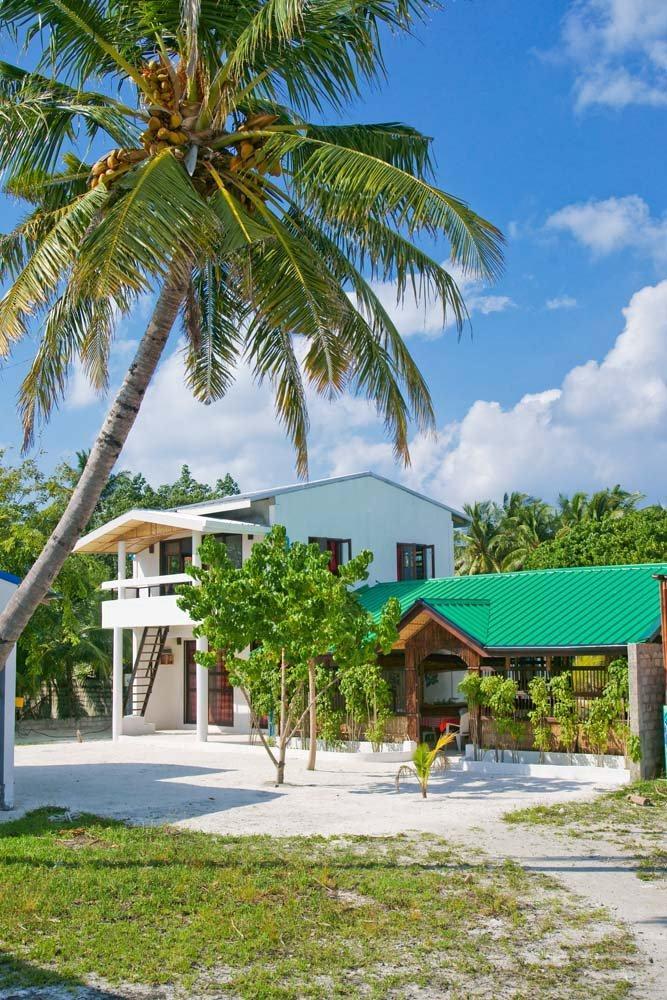 Happy Life Maldives Boutique Guest House | Accommodation Dhiffushi Island