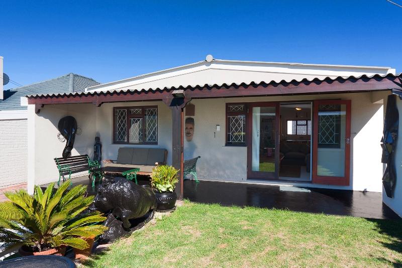 Kamudsi | Accommodation Fish Hoek