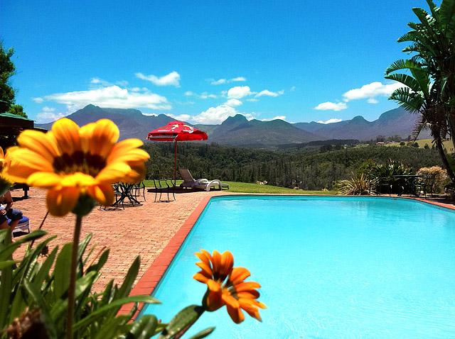 Far Hills Country Hotel | Wilderness Accommodation