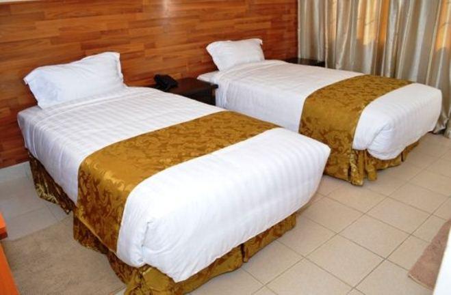 The Peacock Inn | Nairobi Upper Hill Accommodation