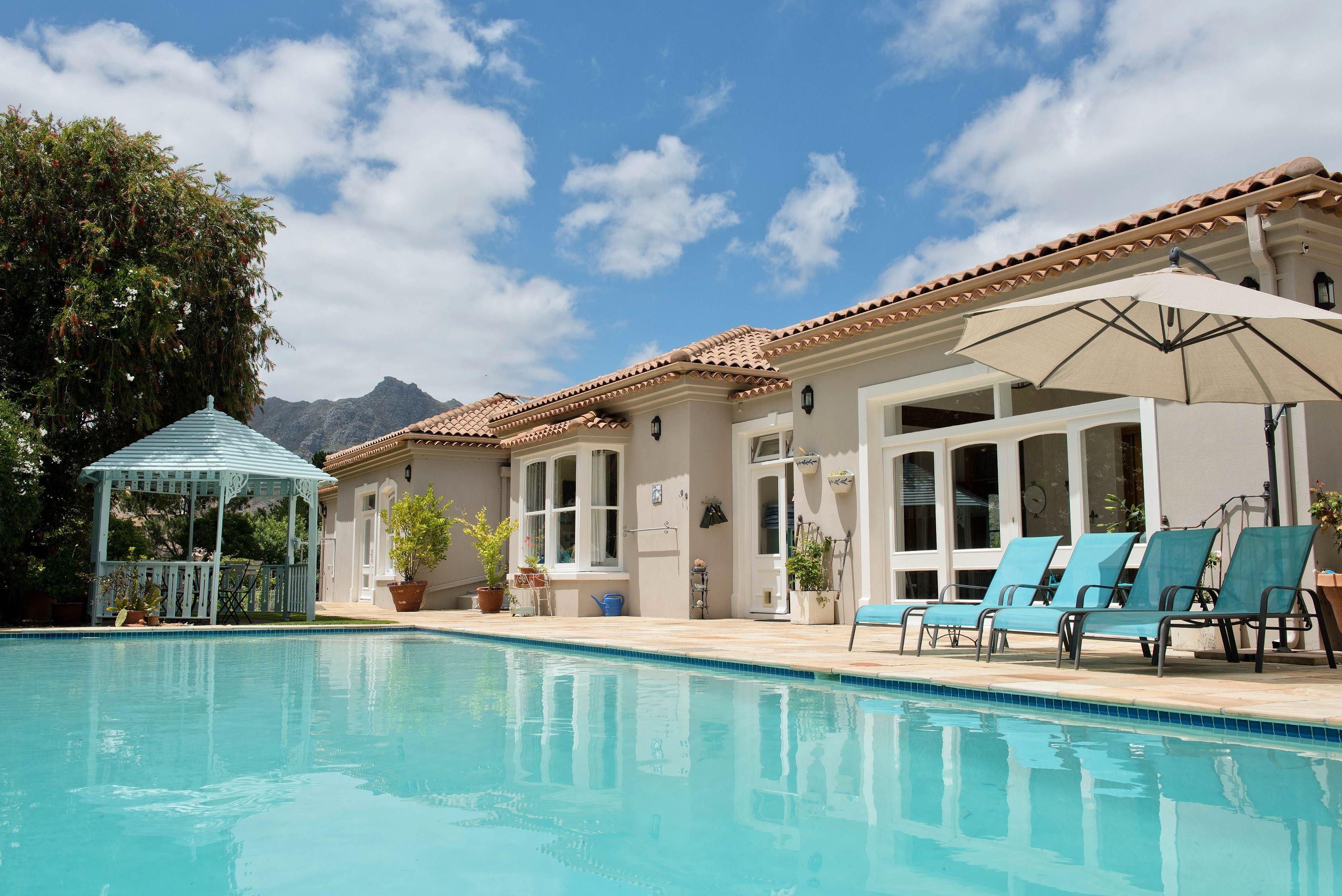 Chateau Neuf du Cap | Hout Bay Accommodation