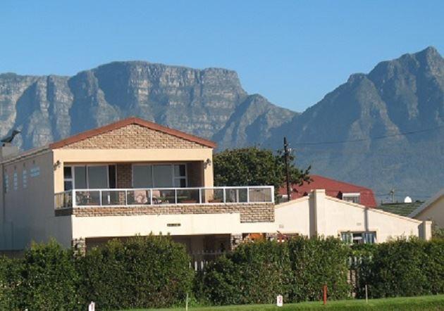 Haus Anhauser | Rondebosch East Accommodation
