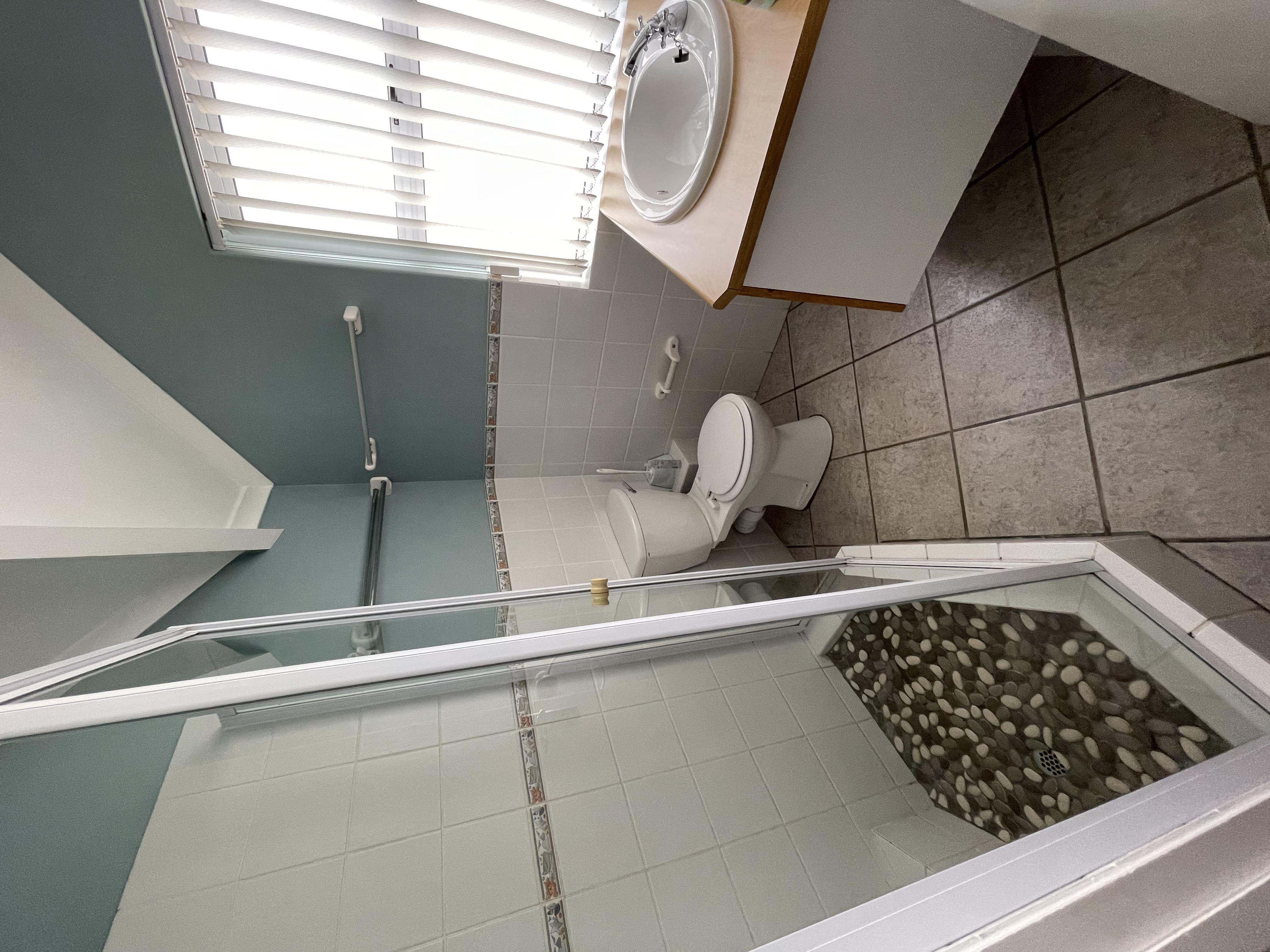 Britannia Beach Selfcatering Apartment Get the Best