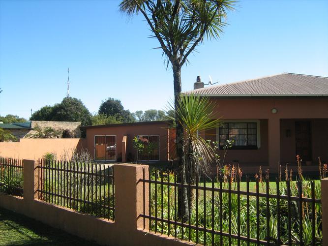 Monia Accommodation | Graskop Accommodation