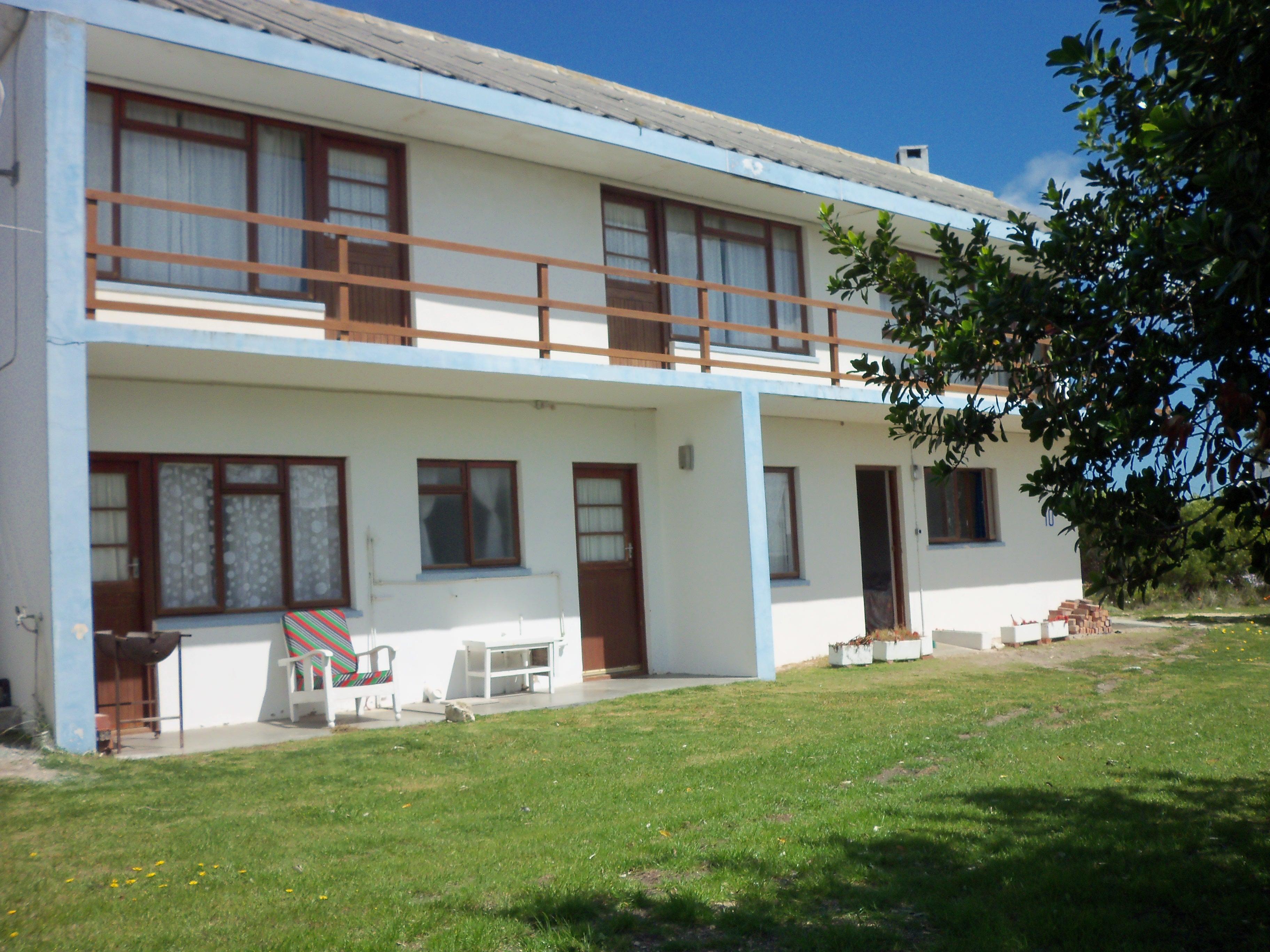 Fagans | Struisbaai Accommodation