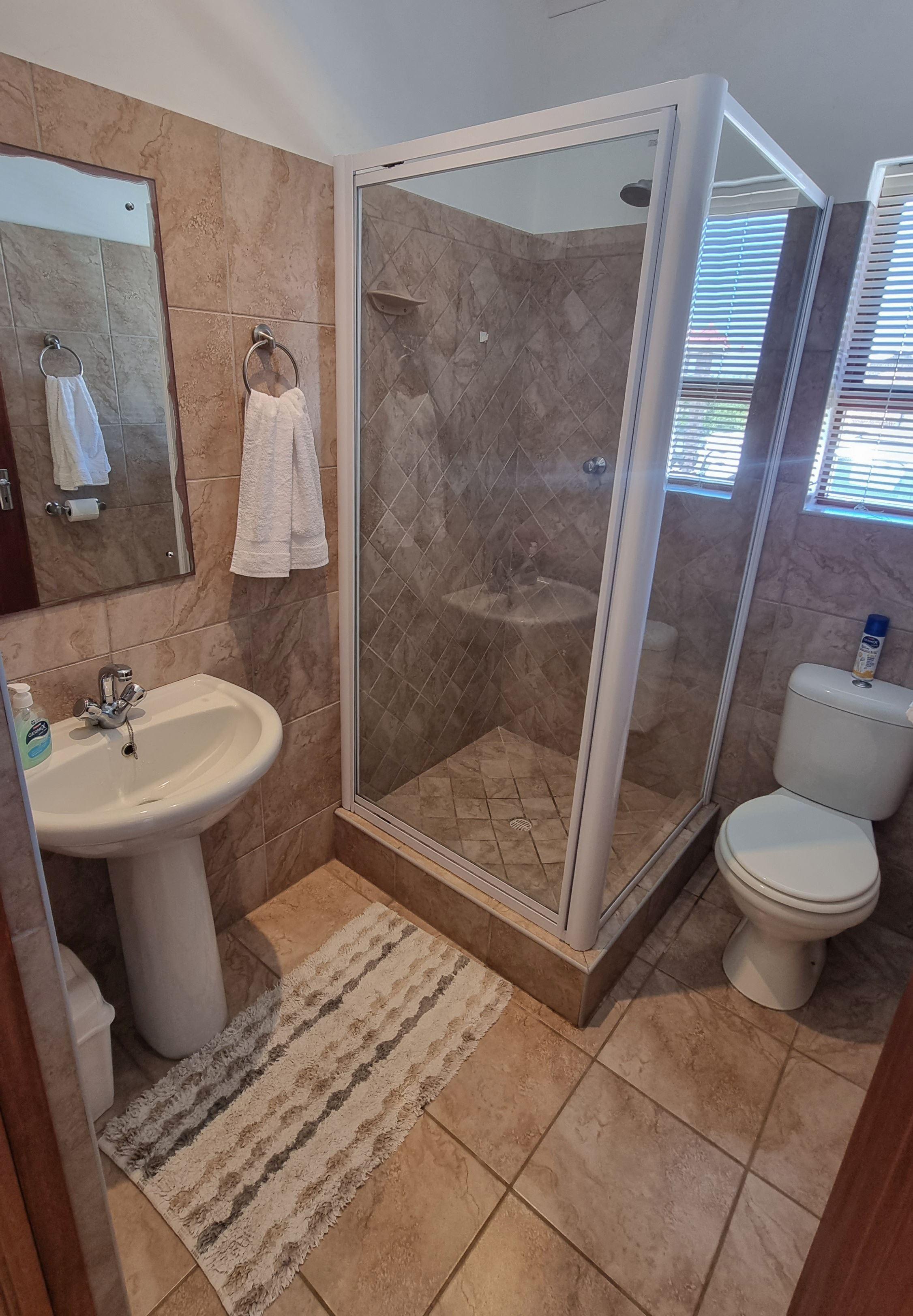 Oyster Bay Inn Secure Your Holiday, SelfCatering, or Bed and