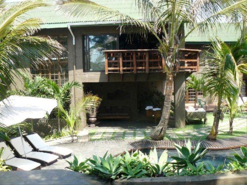 Palm Dune Beach Lodge | Accommodation Blythedale Beach