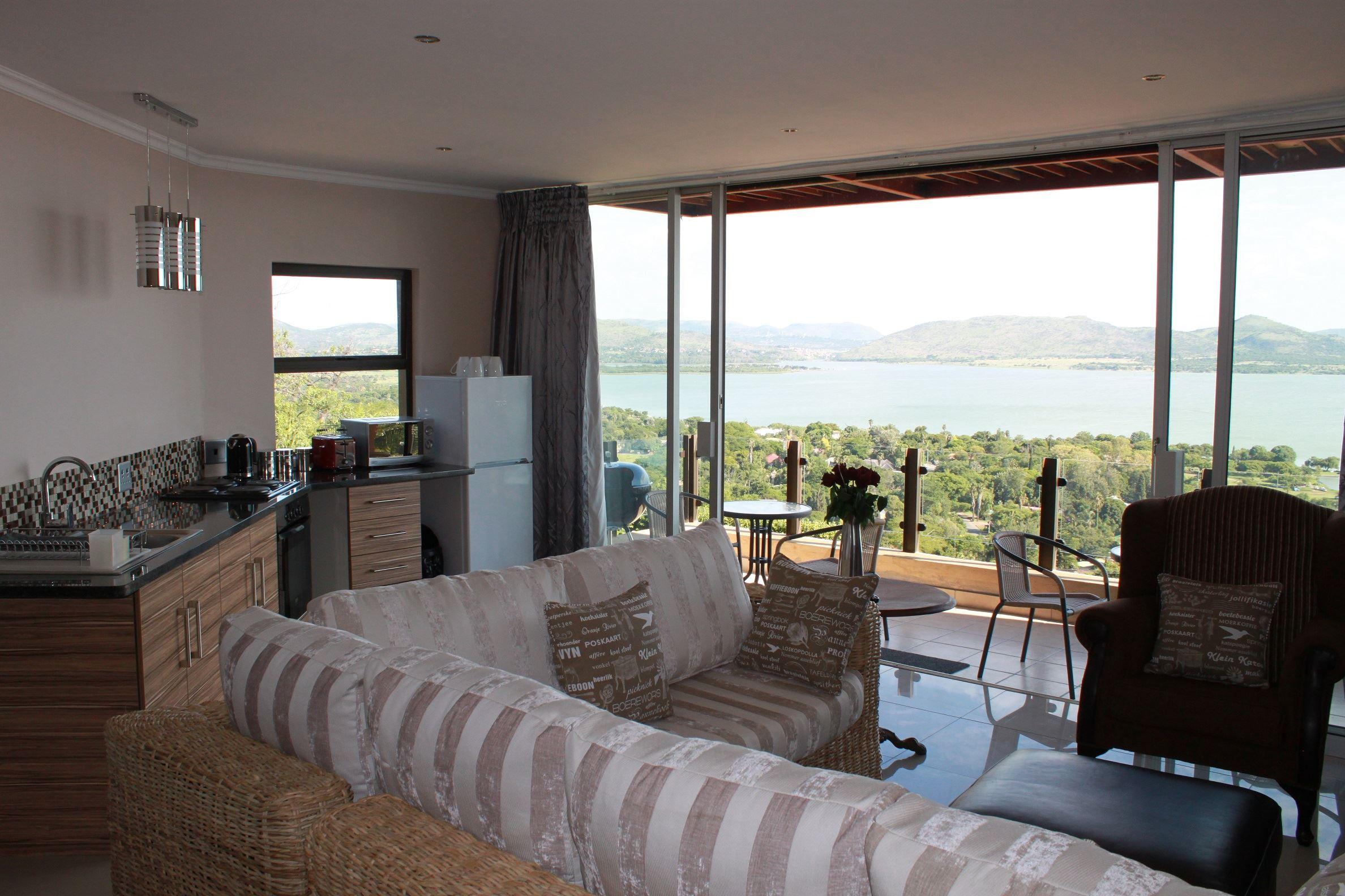 Thatchview | Bojanala Region Specials