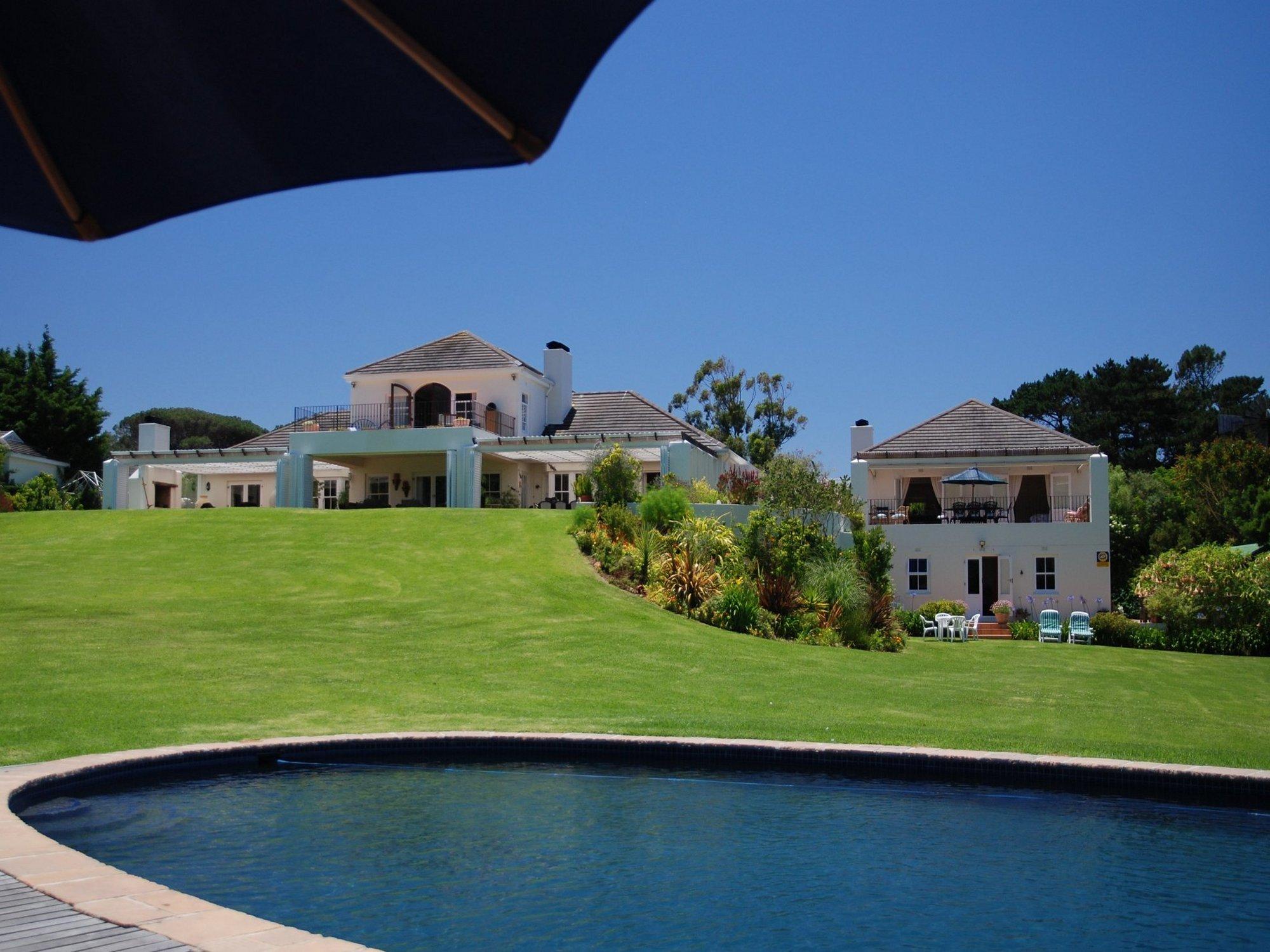 Majini | Bergvliet Self-catering