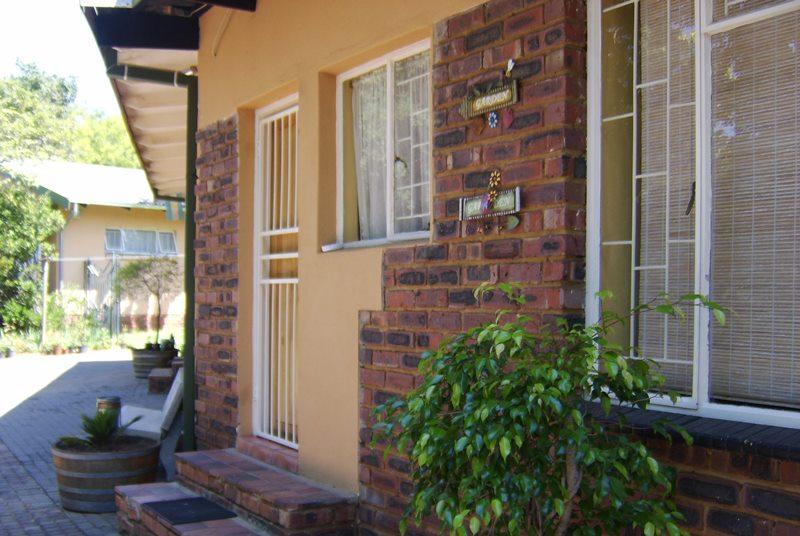 1010 Clifton Bed and Breakfast | Accommodation Lyttelton