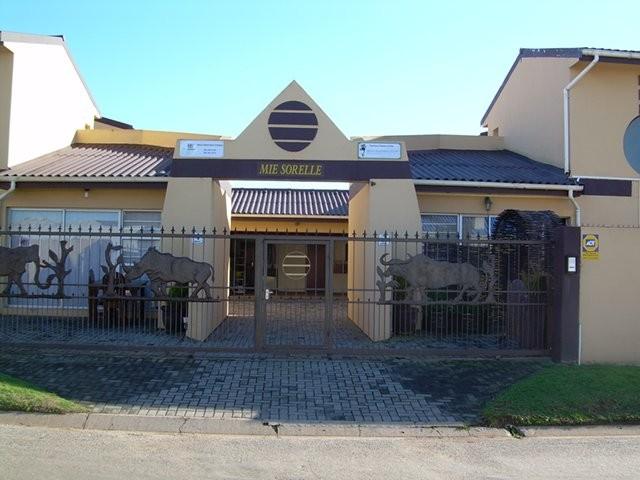 Mie Sorelle | Accommodation Central Jeffreys Bay