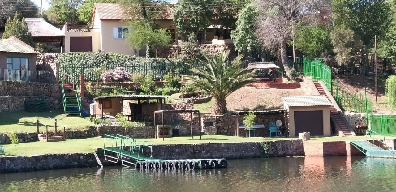 No.11 On The River | Vaaloewer Accommodation
