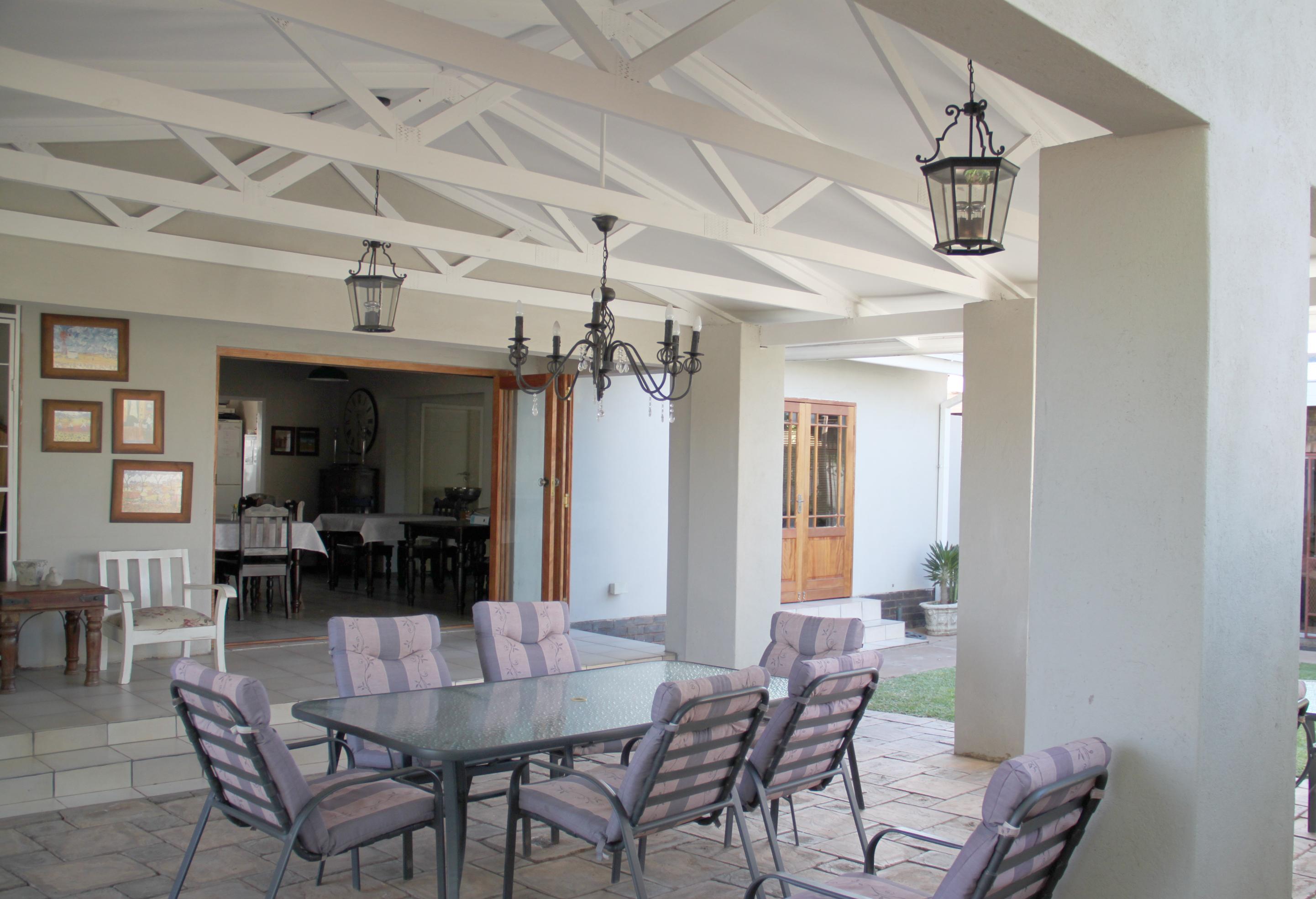 2Sisters Bed & Breakfast | Accommodation New Park