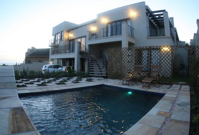 Li Belle | Accommodation Heldervue
