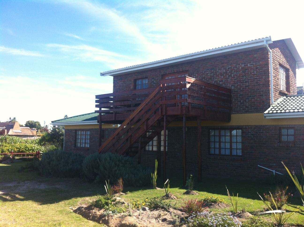 ChanteClear Bed and Breakfast | Self-catering Gonubie