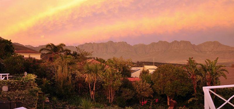 Montclair (CT) Accommodation