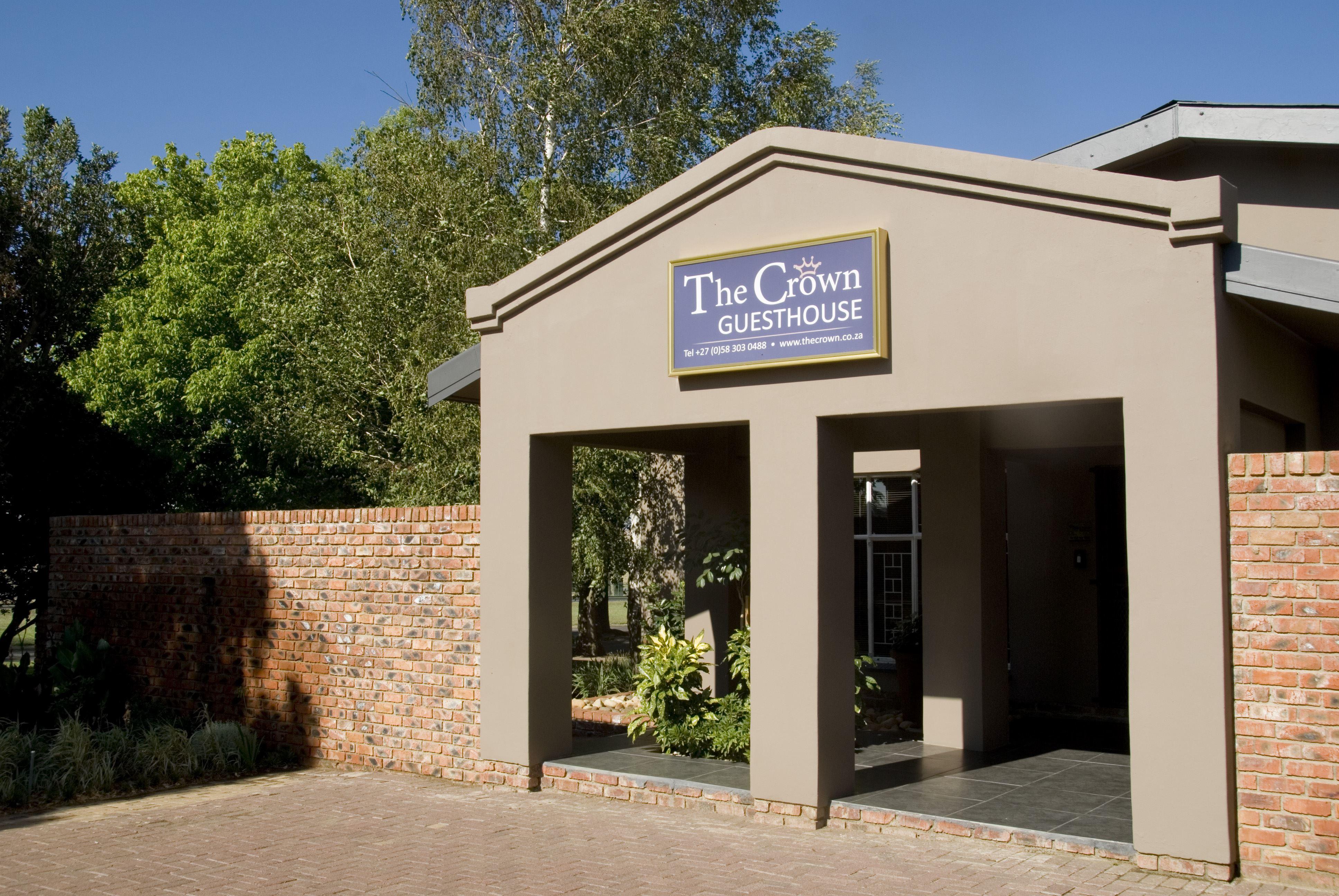 The Crown Guesthouse | Accommodation Bethlehem