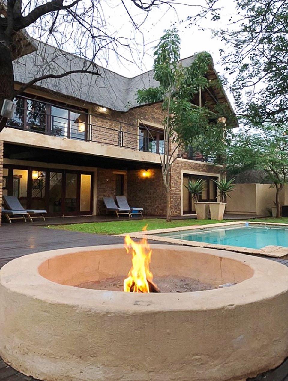 Kierieklapper River House | Accommodation Marloth Park