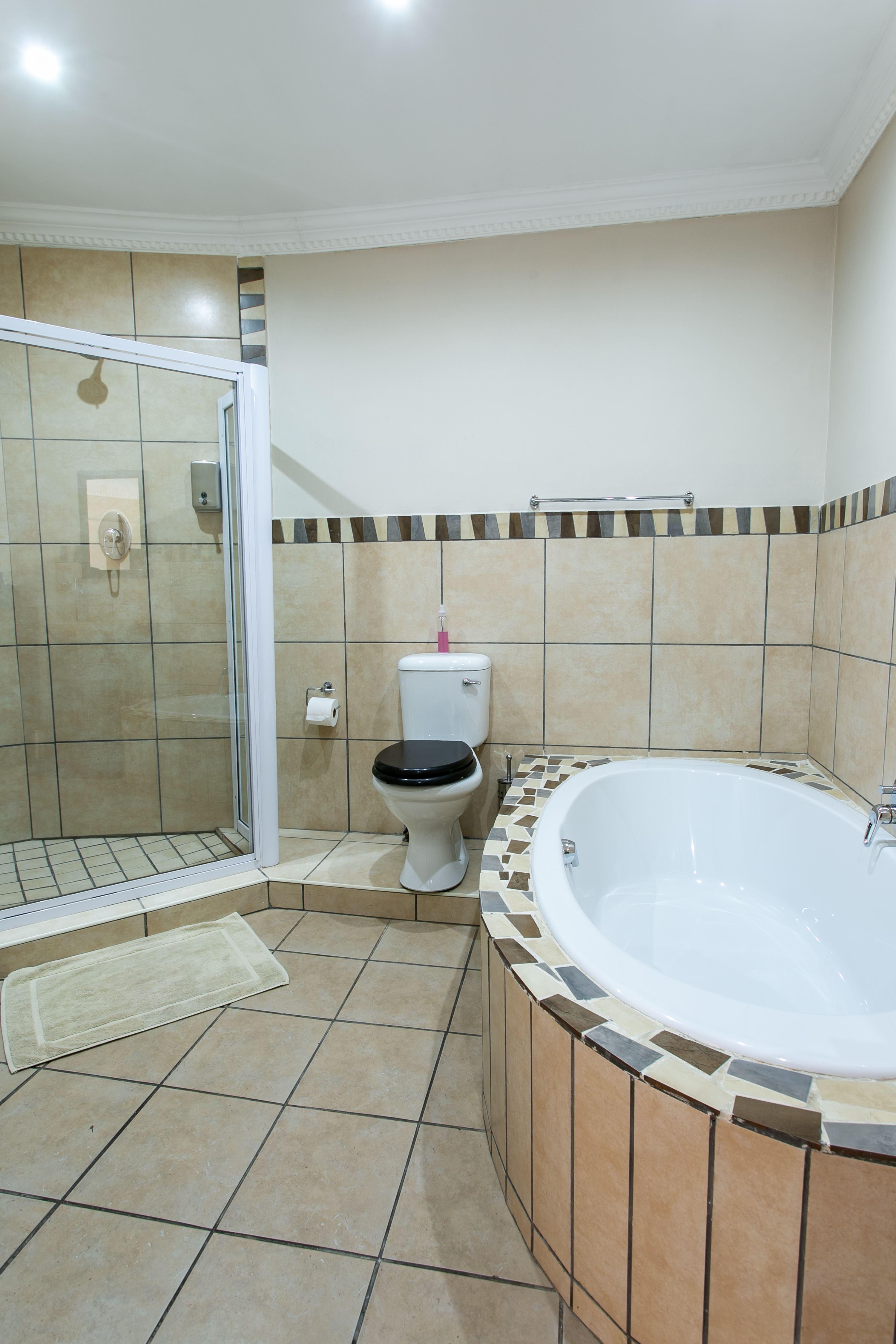 Royl Court Guesthouse | Accommodation Royldene