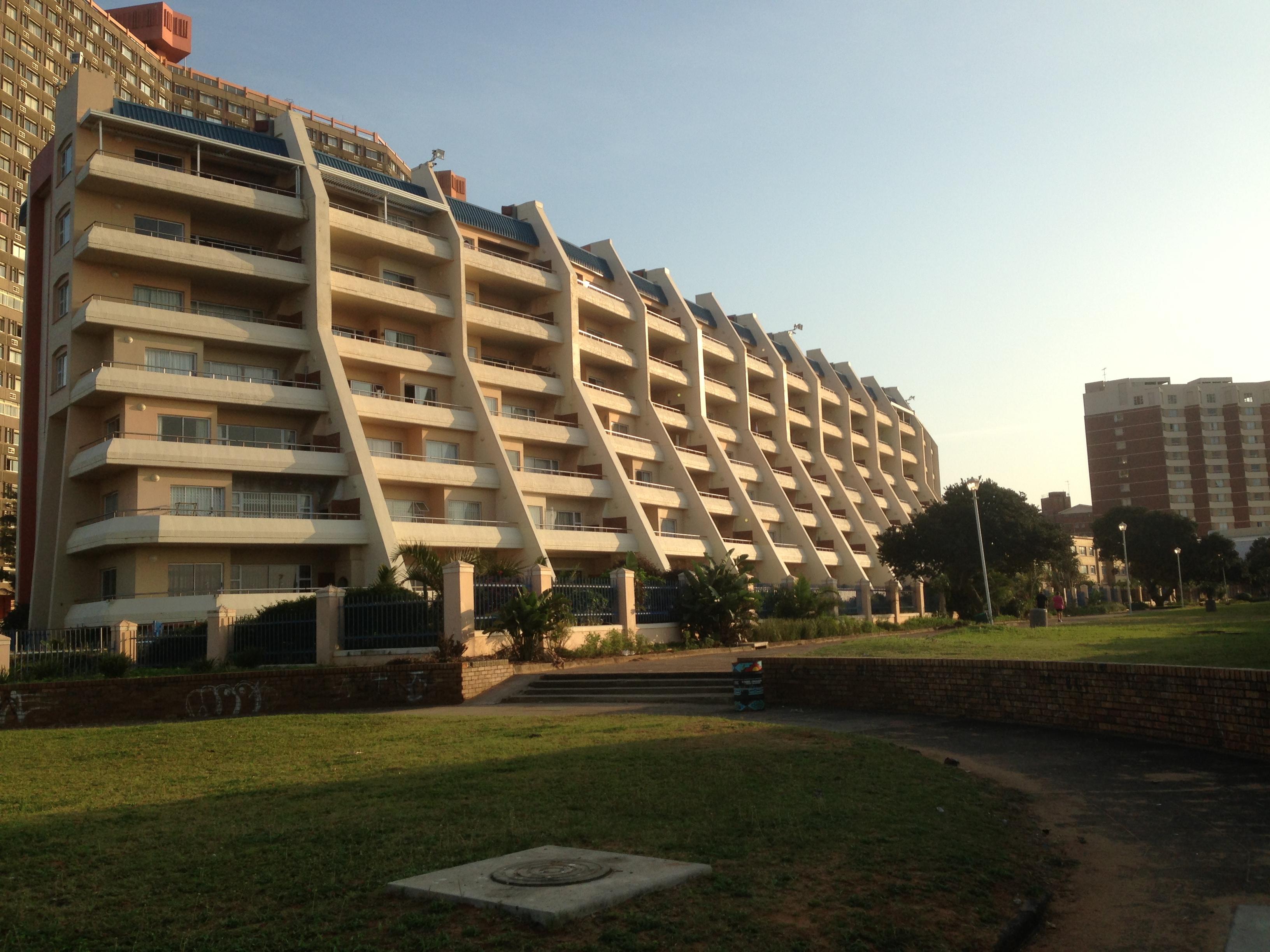 Beachfront Cabanas L'Escalier | Accommodation Amanzimtoti