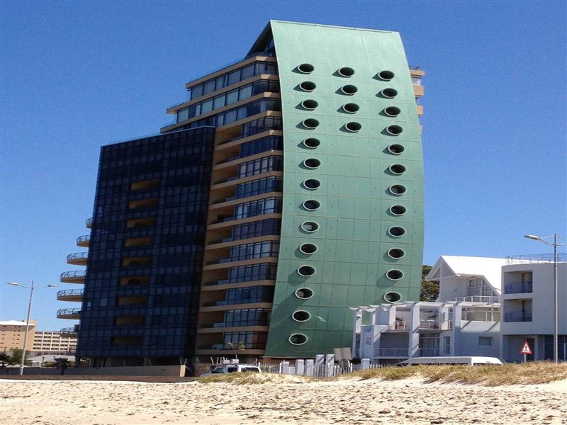 The apartment building