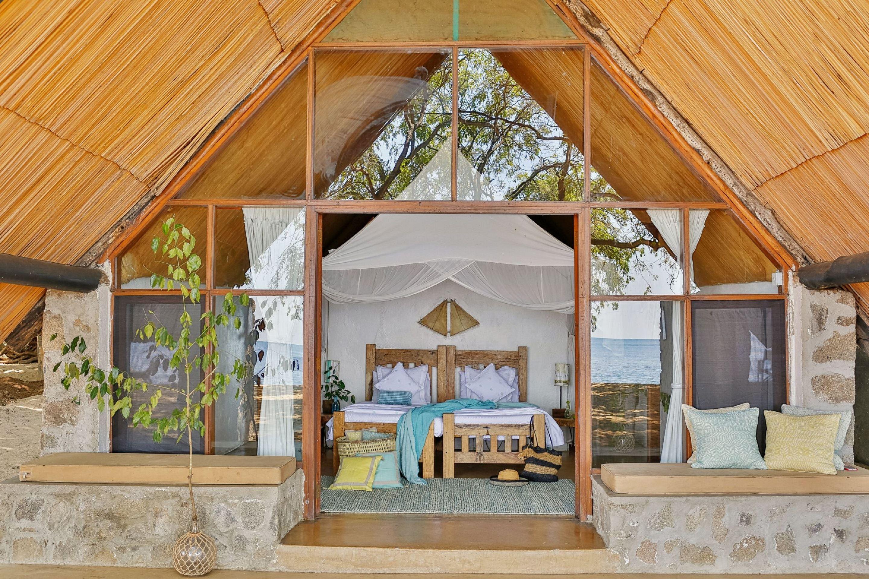 Lukuba Island Lodge