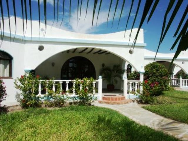 Salama Beach Resort | Mtwapa Resorts