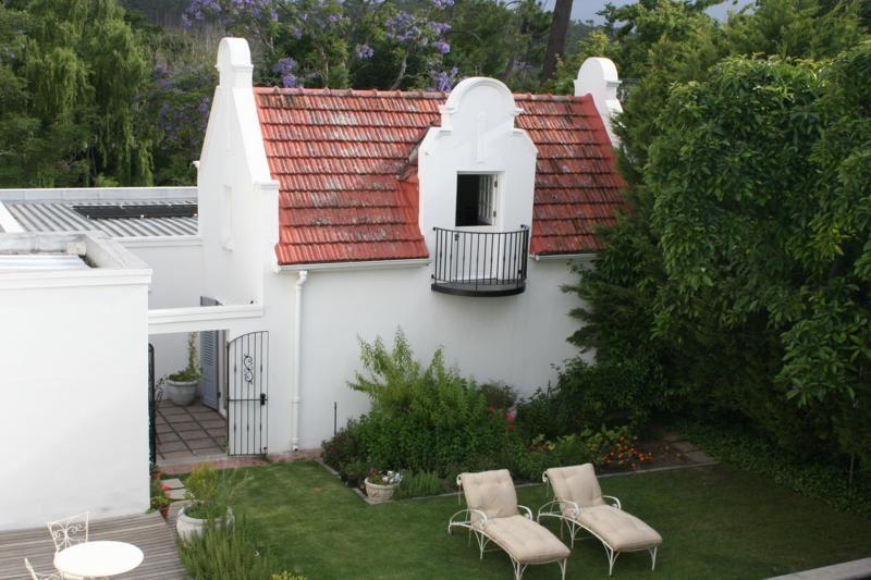 Beauclair Guest Cottage | Accommodation Stellenbosch