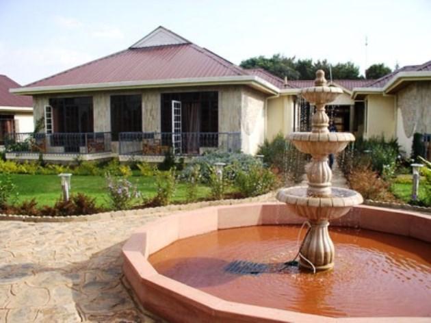 Falcon Heights Hotel