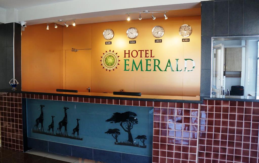 Hotel Emerald