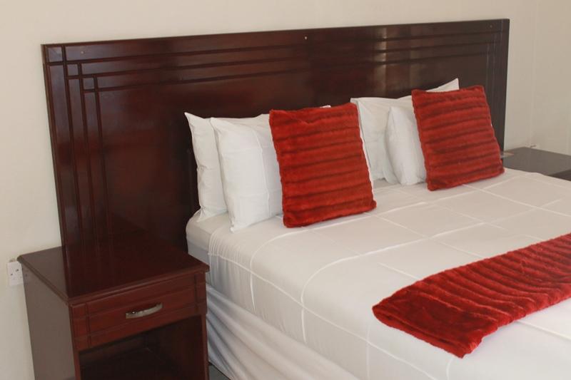 Batho Pele Lodge | Extension 39 Self-catering