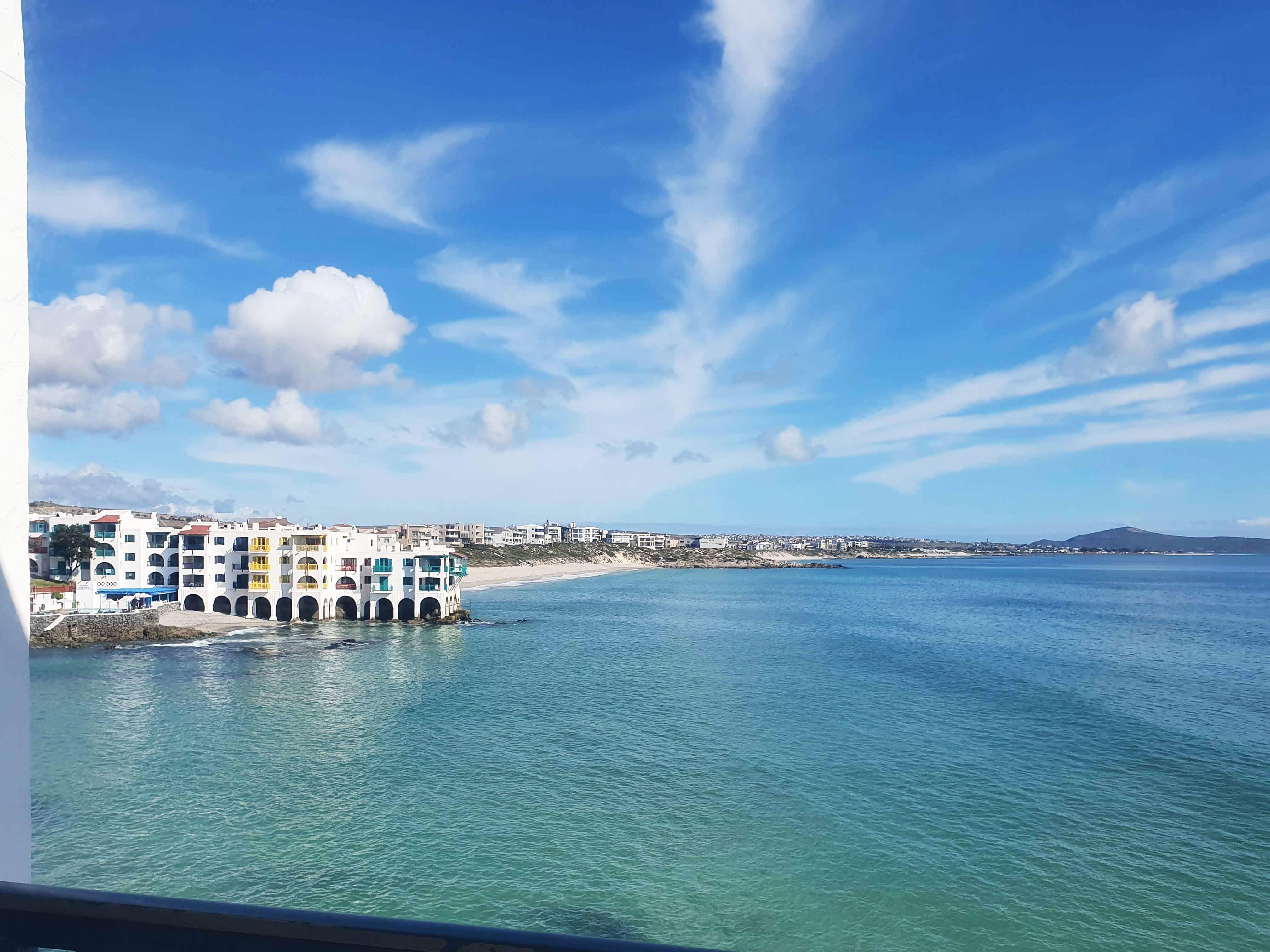 West Coast Life Lodges | Calypso Beach Accommodation