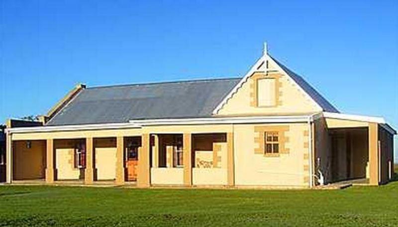 Grace Guest House | Great Brak River Accommodation