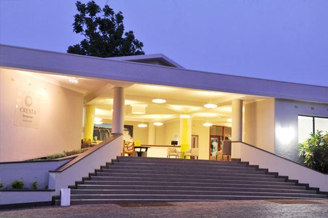 Cresta Sprayview | Accommodation Victoria Falls National Park