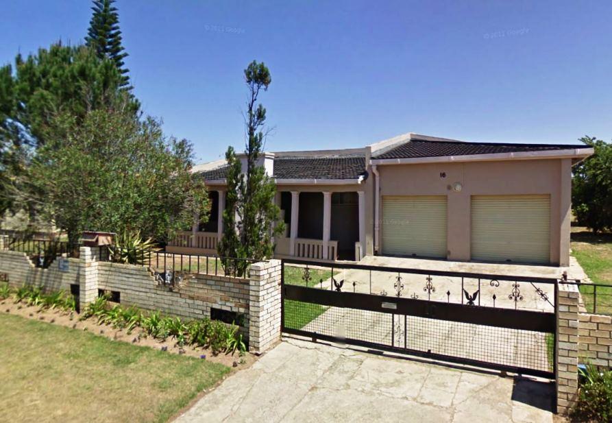 Nikho's Lodge 2 | Accommodation Southernwood (Mthatha)