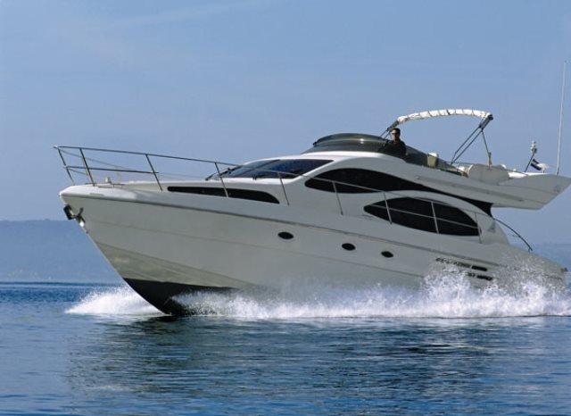 Azimut 46 | Accommodation Split