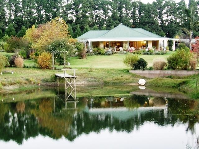 Twin Pools Lodge | Balgowan Accommodation