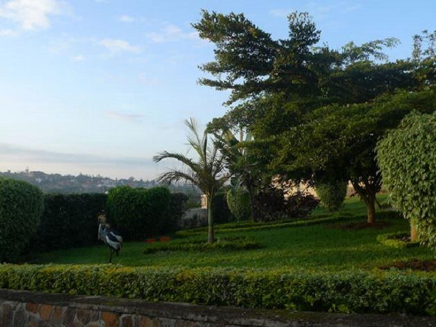 Golf Hills Residence | Accommodation Gacuriro