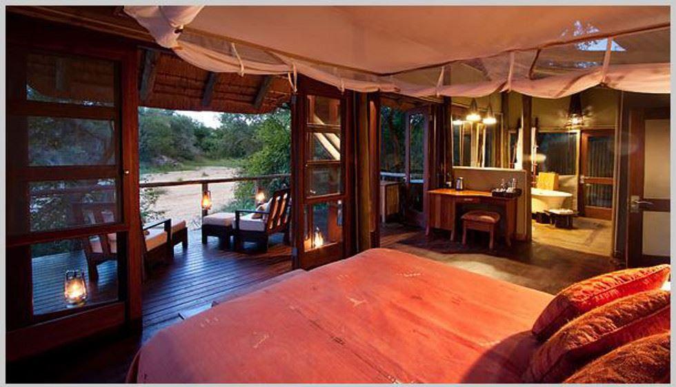 Rhino Post Safari Lodge - Rhino Walking Safaris