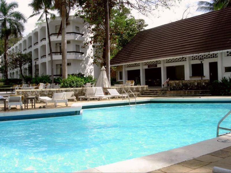 Kenya Bay Beach Hotel | Hotels Bamburi