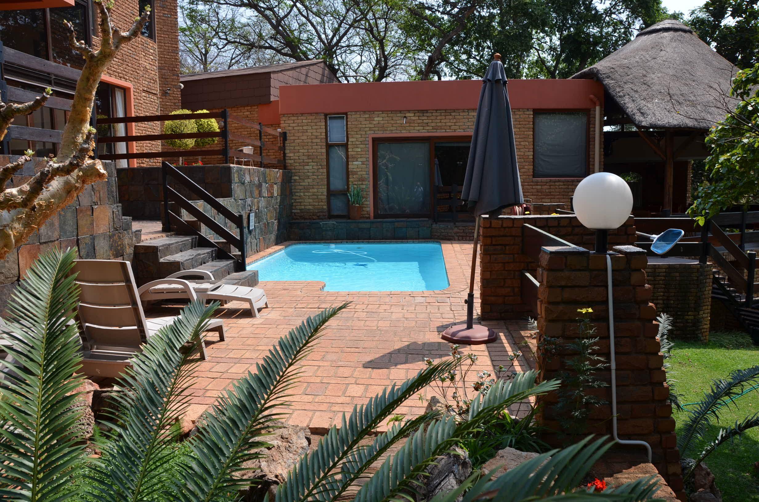 El Cazador Guest House