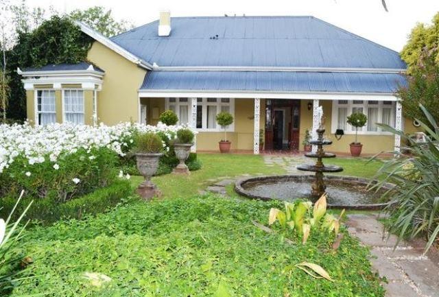 Roche House | Queenstown Accommodation