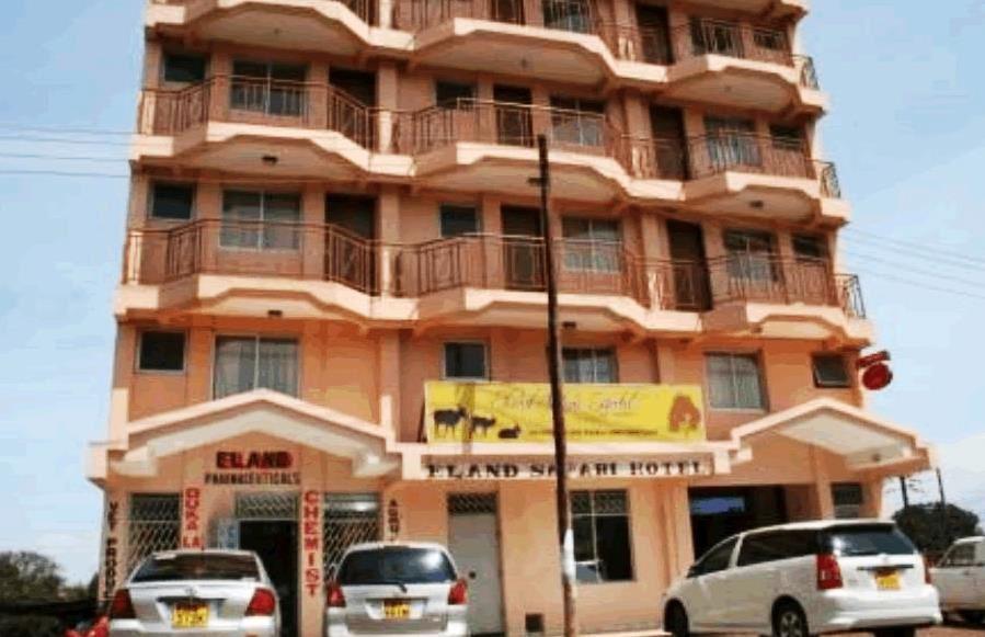 Eland Safari Hotel | Accommodation Nyeri